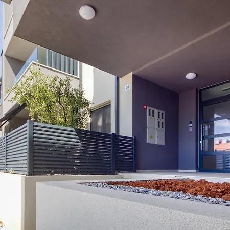 Apartment Lux Oliva With Whirlpool And Free Parking *