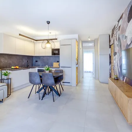 Apartment Lux Oliva With Whirlpool And Free Parking Pula